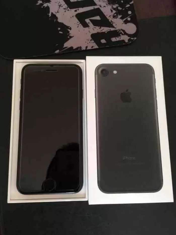 R$ 1.920 Apple iPhone fábrica 7 128gb desbloqueado